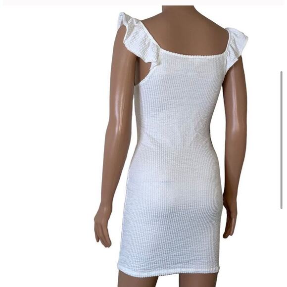 Caution to the Wind textured body form/body con keyhole belly ruched sexy dress - Picture 3 of 7